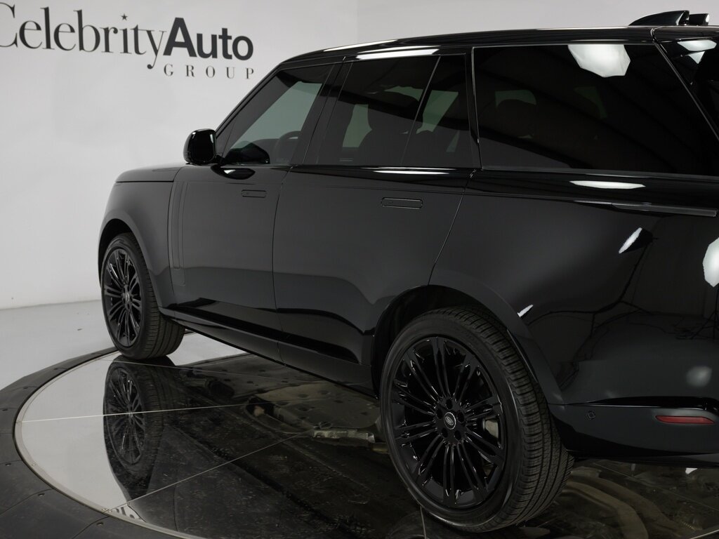 2024 Land Rover Range Rover SE 23 " Style 1075 Gloss Black Wheels   - Photo 25 - Sarasota, FL 34243