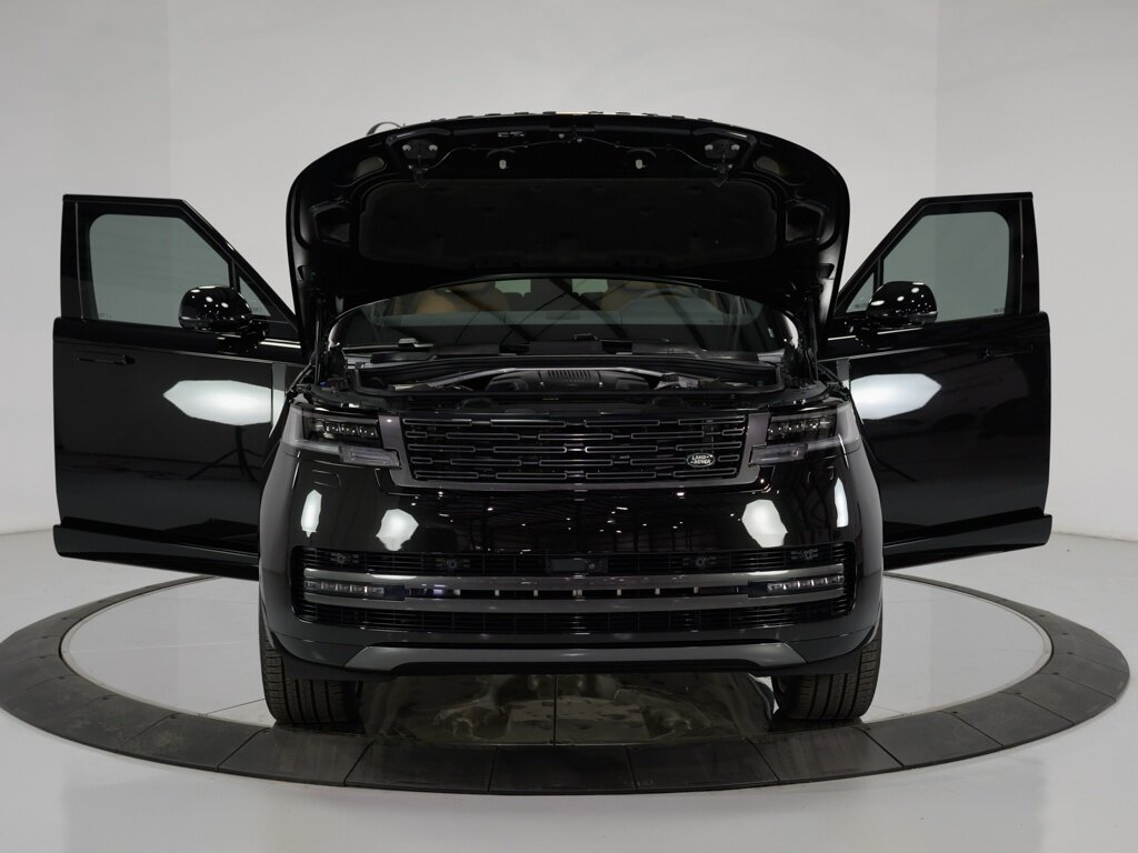 2024 Land Rover Range Rover SE 23 " Style 1075 Gloss Black Wheels   - Photo 65 - Sarasota, FL 34243