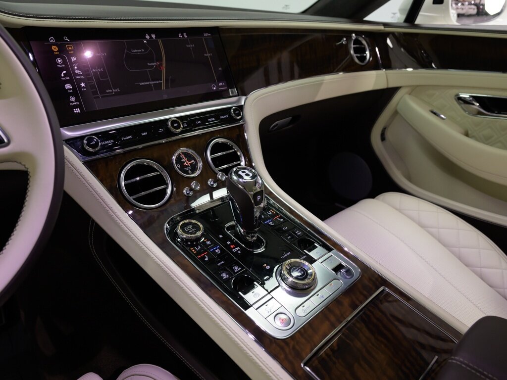 2022 Bentley Continental GT V8 Mulliner $260K MSRP   - Photo 48 - Sarasota, FL 34243