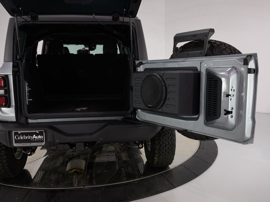 2023 Ford Bronco Raptor Interior Carbon Fiber 17 " KMC wheels   - Photo 72 - Sarasota, FL 34243