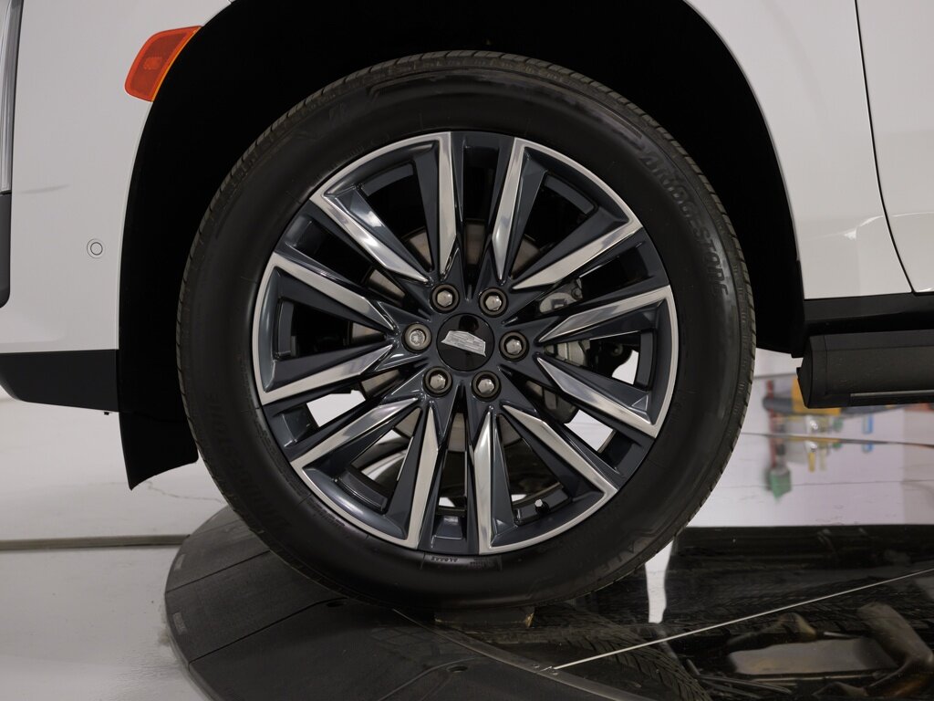 2023 Cadillac Escalade ESV 4WD Sport Performance Exhaust Night Vision   - Photo 34 - Sarasota, FL 34243