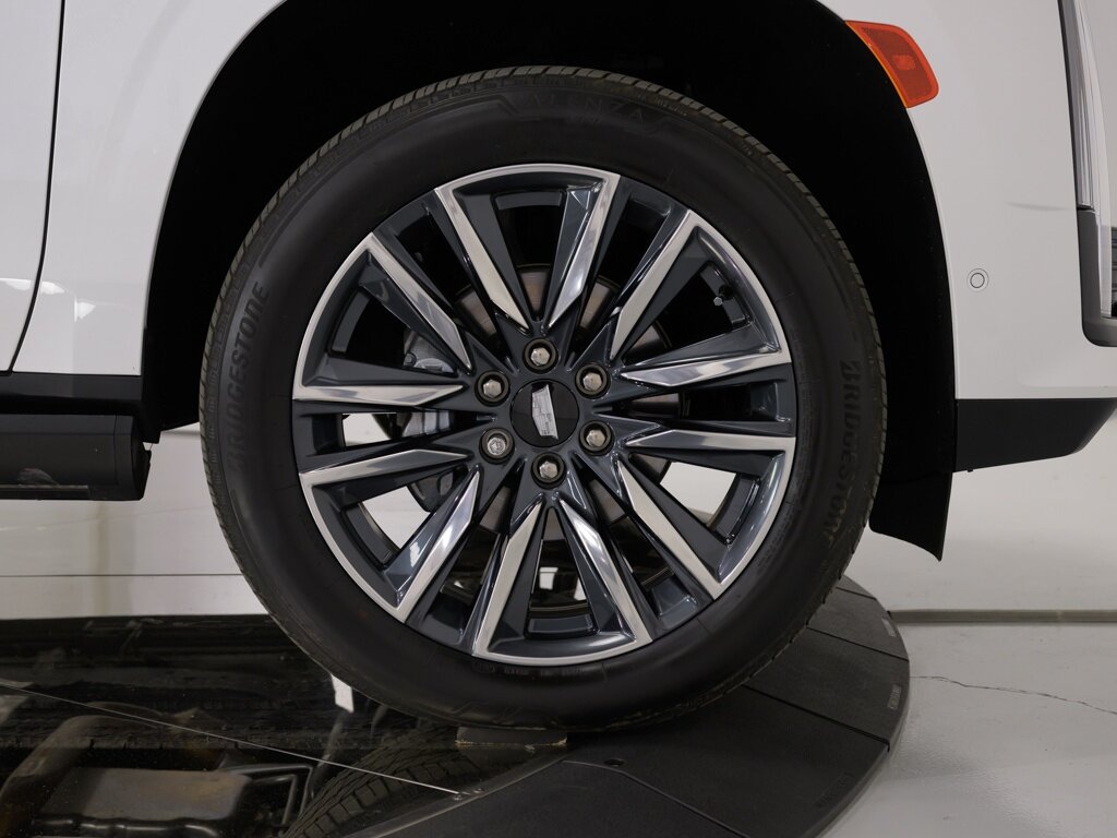 2023 Cadillac Escalade ESV 4WD Sport Performance Exhaust Night Vision   - Photo 36 - Sarasota, FL 34243