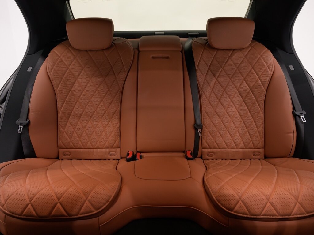 2021 Mercedes-Benz S580 4MATIC Active Multicontour Massage Seats   - Photo 43 - Sarasota, FL 34243