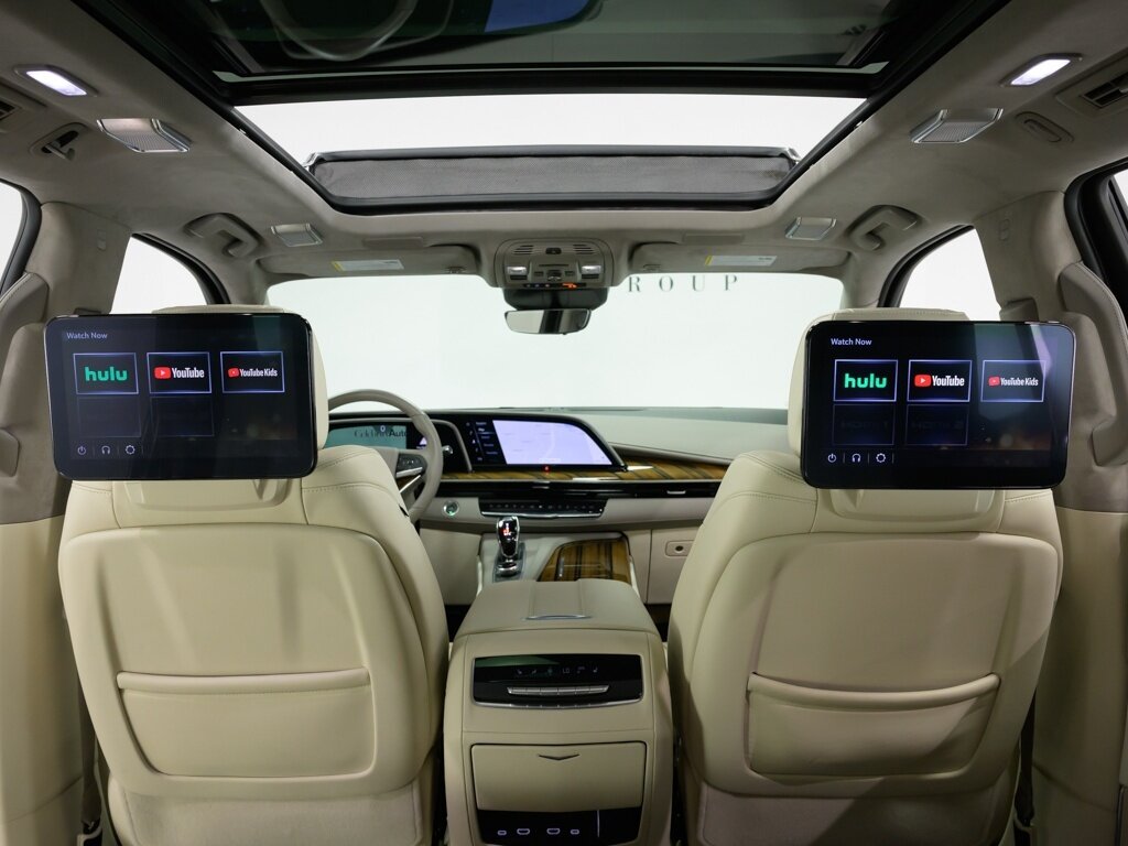 2023 Cadillac Escalade Sport Platinum Onyx Package Night Vision   - Photo 70 - Sarasota, FL 34243