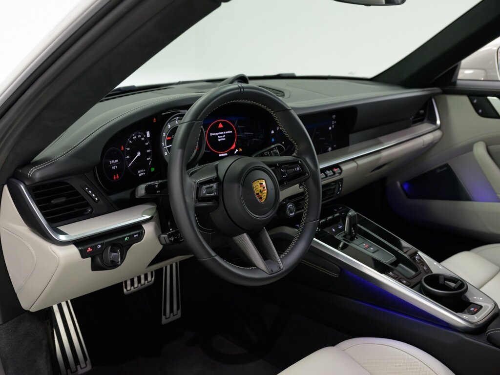 2022 Porsche 911 Turbo S Exclusive Manufaktur Leather $263K MSRP   - Photo 43 - Sarasota, FL 34243