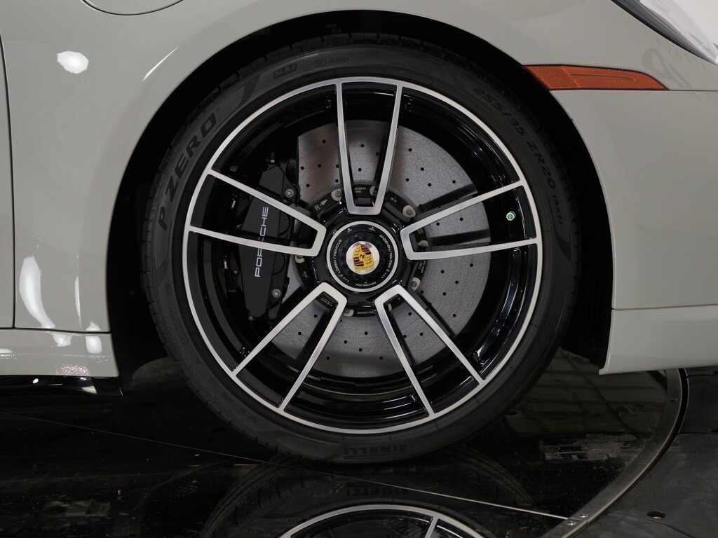 2022 Porsche 911 Turbo S Exclusive Manufaktur Leather $263K MSRP   - Photo 34 - Sarasota, FL 34243