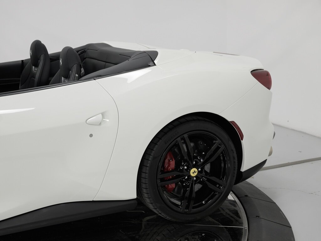 2023 Ferrari Portofino M Carbon Fiber Wheel Leds Magneride Dual Mode Susp   - Photo 38 - Sarasota, FL 34243