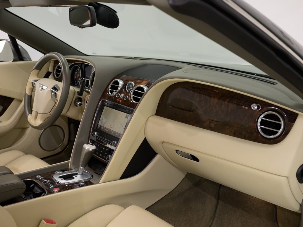 2012 Bentley Continental GT W12 Massage Front Seats Convenience Package   - Photo 61 - Sarasota, FL 34243