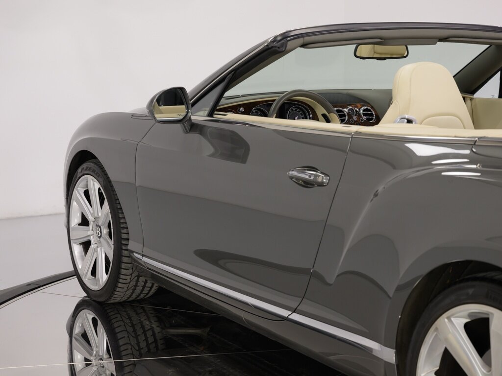 2012 Bentley Continental GT W12 Massage Front Seats Convenience Package   - Photo 35 - Sarasota, FL 34243