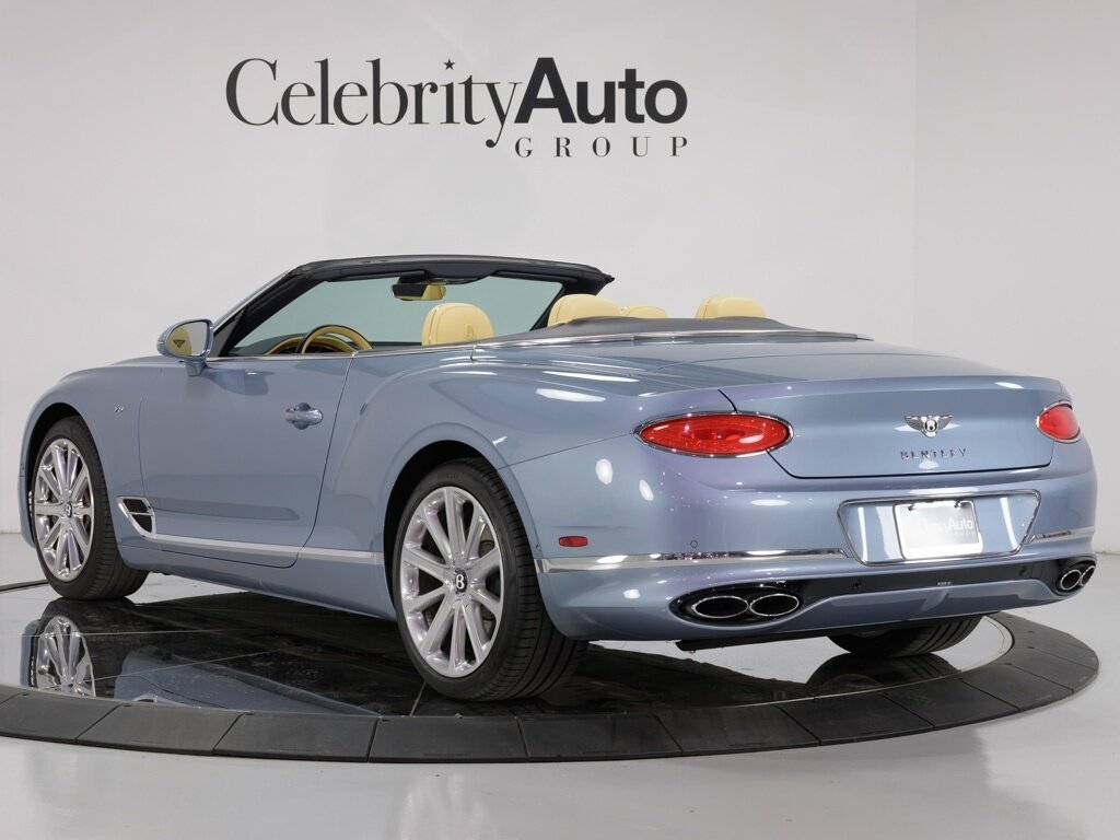 2021 Bentley Continental GTC V8 Touring Specification $265K MSRP   - Photo 9 - Sarasota, FL 34243