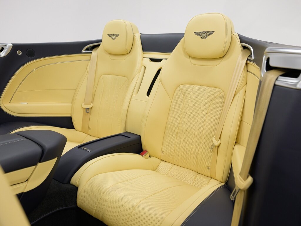 2021 Bentley Continental GTC V8 Touring Specification $265K MSRP   - Photo 51 - Sarasota, FL 34243