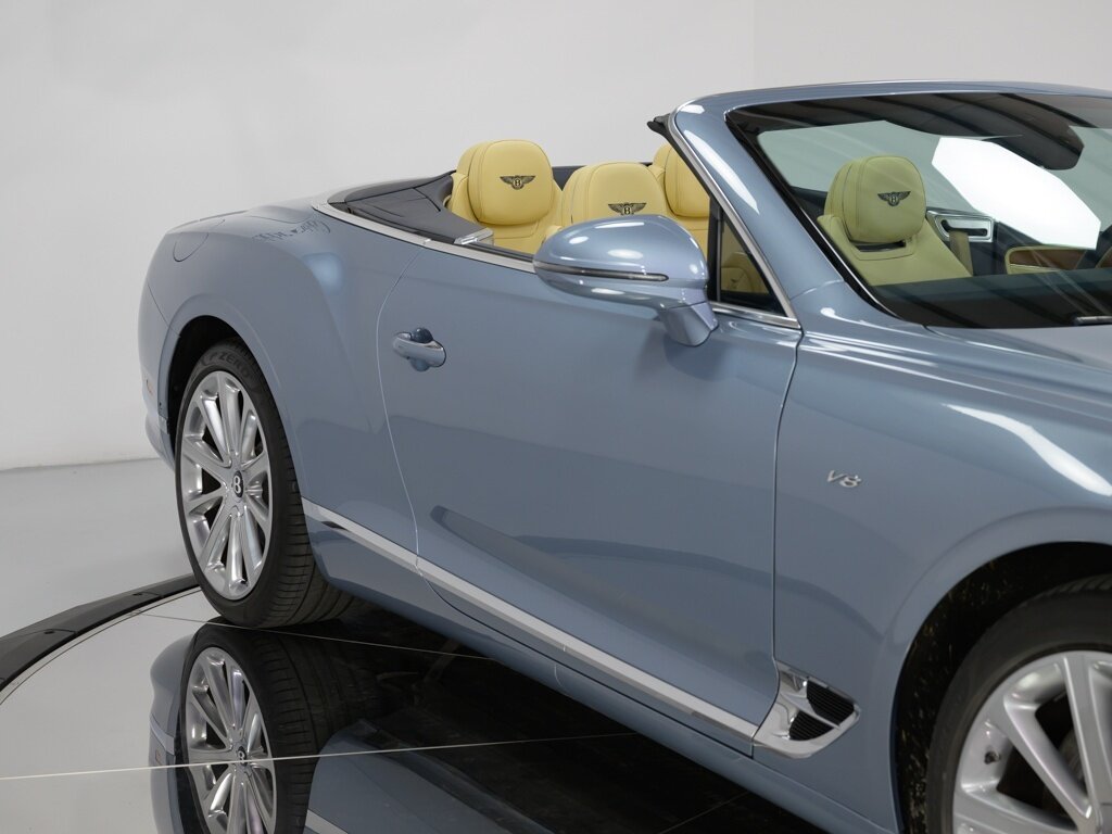 2021 Bentley Continental GTC V8 Touring Specification $265K MSRP   - Photo 24 - Sarasota, FL 34243