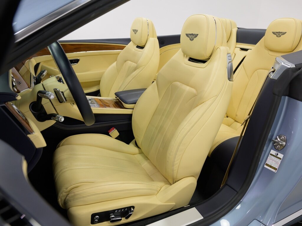 2021 Bentley Continental GTC V8 Touring Specification $265K MSRP   - Photo 47 - Sarasota, FL 34243