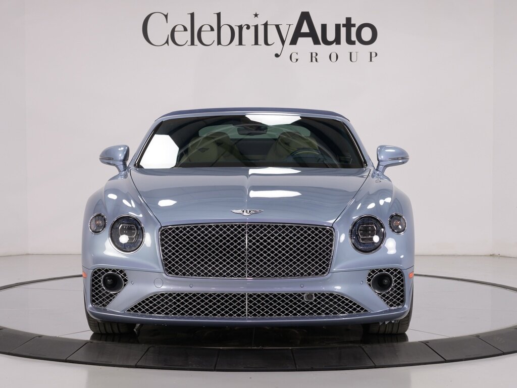 2021 Bentley Continental GTC V8 Touring Specification $265K MSRP   - Photo 4 - Sarasota, FL 34243