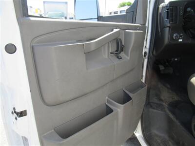 2021 GMC Savana 3500 Box Truck  16 Ft - Photo 19 - La Puente, CA 91744