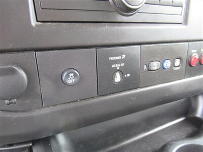 2014 Chevrolet Express 2500 Cargo Van   - Photo 22 - La Puente, CA 91744