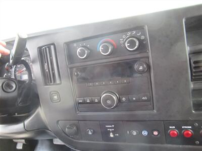 2014 Chevrolet Express 2500 Cargo Van   - Photo 24 - La Puente, CA 91744