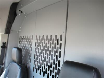 2021 Ford Transit 250 Cargo Van  High Roof 148 " WB Extended - Photo 22 - La Puente, CA 91744