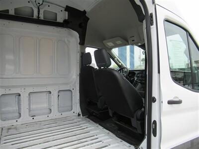 2022 Ford Transit 250 Cargo Van  High Roof 148 " WB Extended - Photo 13 - La Puente, CA 91744