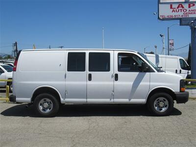 2014 Chevrolet Express 2500 Cargo Van   - Photo 2 - La Puente, CA 91744