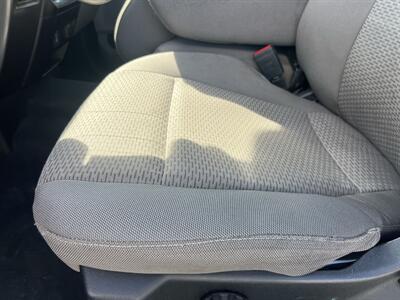 2020 Ford F-550 Super Duty XL 4WD Crew Cab 179 " WB 60 " DRW  CA  Utility 12 Ft - Photo 14 - La Puente, CA 91744