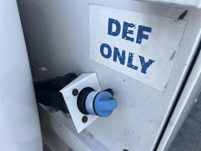 2020 Ford F-550 Super Duty XL 4WD Crew Cab 179 " WB 60 " DRW  CA  Utility 12 Ft - Photo 30 - La Puente, CA 91744