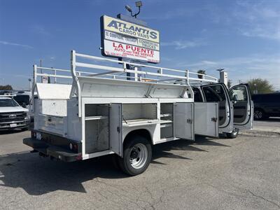 2020 Ford F-550 Super Duty XL 4WD Crew Cab 179 " WB 60 " DRW  CA  Utility 12 Ft - Photo 10 - La Puente, CA 91744