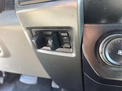 2020 Ford F-550 Super Duty XL 4WD Crew Cab 179 " WB 60 " DRW  CA  Utility 12 Ft - Photo 21 - La Puente, CA 91744