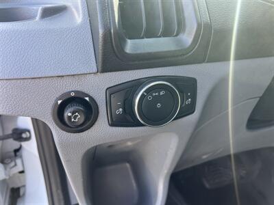 2015 Ford Transit 250  Low Roof 148 WB - Photo 15 - La Puente, CA 91744