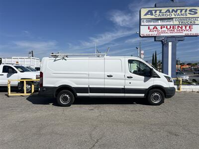 2015 Ford Transit 250  Low Roof 148 WB - Photo 2 - La Puente, CA 91744