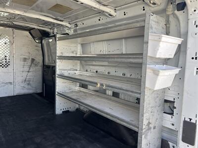 2015 Ford Transit 250  Low Roof 148 WB - Photo 10 - La Puente, CA 91744