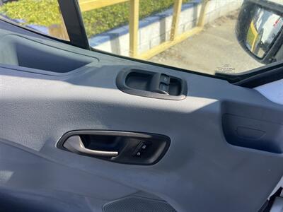 2015 Ford Transit 250  Low Roof 148 WB - Photo 20 - La Puente, CA 91744
