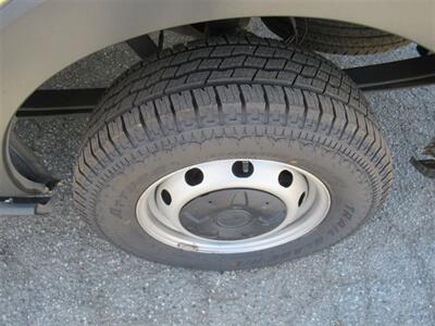 2015 Ford Transit 250 Cargo Van  Low Roof 130 WB - Photo 24 - La Puente, CA 91744