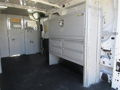 2015 Ford Transit 250 Cargo Van  Low Roof 130 WB - Photo 10 - La Puente, CA 91744