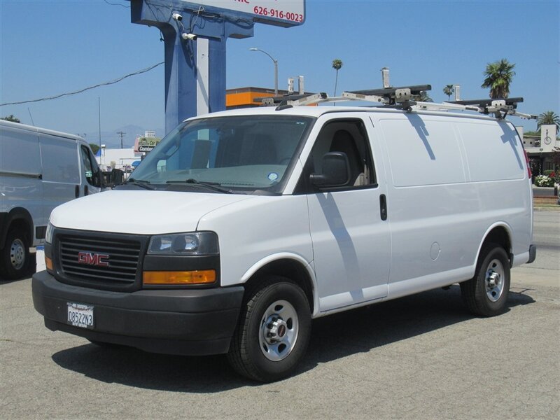 2022 GMC Savana 2500  