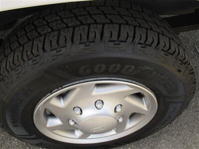 2013 Ford E150 Cargo Van   - Photo 31 - La Puente, CA 91744