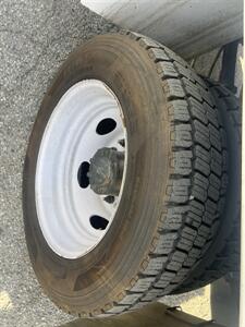 2021 Ford F-550 Super Duty XL 4WD Crew Cab 179 " WB 60 " CA DRW  Contractor 12 FT - Photo 29 - La Puente, CA 91744