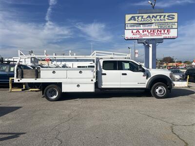 2021 Ford F-550 Super Duty XL 4WD Crew Cab 179 " WB 60 " CA DRW  Contractor 12 FT - Photo 2 - La Puente, CA 91744