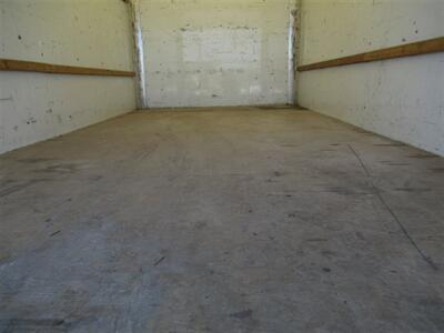 2021 GMC Savana 3500 Box Truck  16 Ft - Photo 16 - La Puente, CA 91744