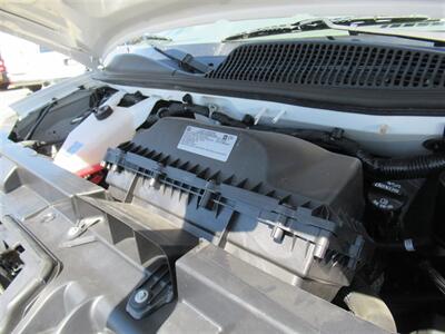 2021 GMC Savana 3500 Box Truck  16 Ft - Photo 32 - La Puente, CA 91744