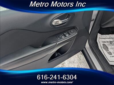 2014 Jeep Cherokee Latitude   - Photo 7 - Grand Rapids, MI 49548