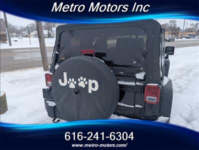 2017 Jeep Wrangler Sport   - Photo 7 - Grand Rapids, MI 49548