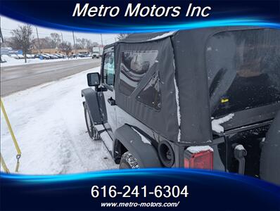 2017 Jeep Wrangler Sport   - Photo 8 - Grand Rapids, MI 49548