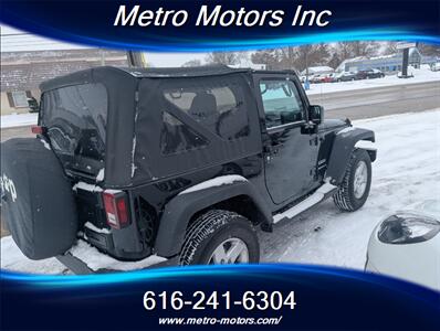 2017 Jeep Wrangler Sport   - Photo 5 - Grand Rapids, MI 49548