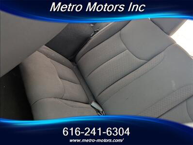 2017 Jeep Wrangler Sport   - Photo 15 - Grand Rapids, MI 49548