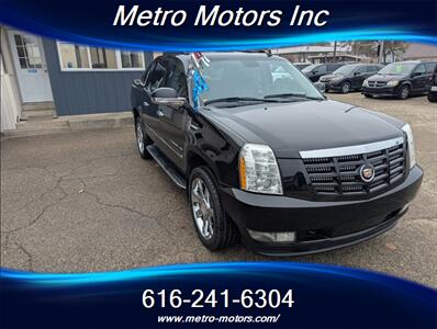 2012 Cadillac Escalade EXT Luxury   - Photo 5 - Grand Rapids, MI 49548