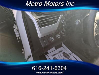 2016 GMC Yukon SLE   - Photo 11 - Grand Rapids, MI 49548