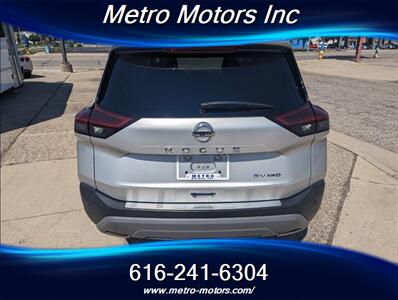 2021 Nissan Rogue SV   - Photo 21 - Grand Rapids, MI 49548