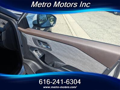 2021 Nissan Rogue SV   - Photo 23 - Grand Rapids, MI 49548