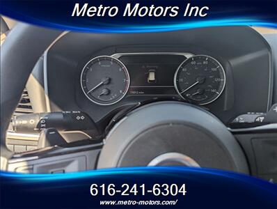 2021 Nissan Rogue SV   - Photo 12 - Grand Rapids, MI 49548